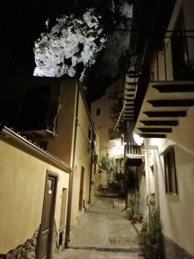 Domunua Holiday House Cefalù Kültér fotó