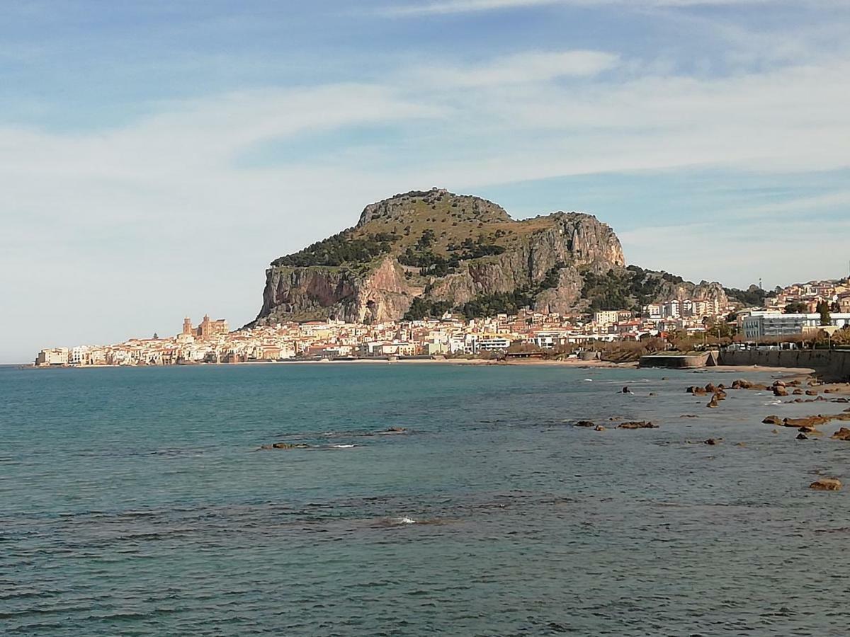 Domunua Holiday House Cefalù Kültér fotó