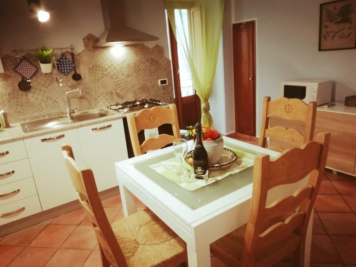 Domunua Holiday House Cefalù Kültér fotó